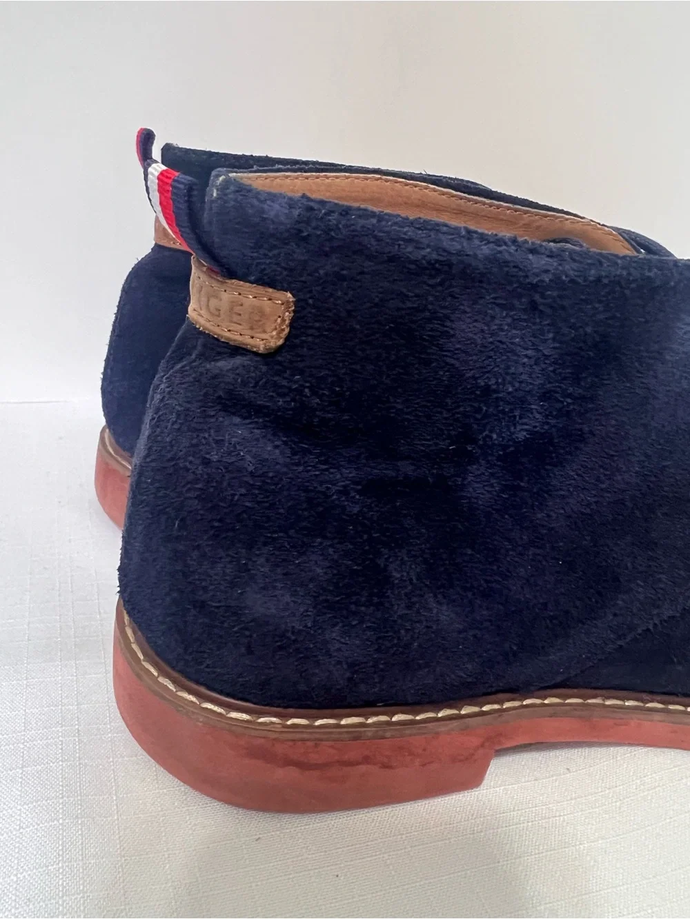 Tommy Hilfiger Gervis Blue Suede Chukka Boots Men’s Preppy Business Casual 10.5